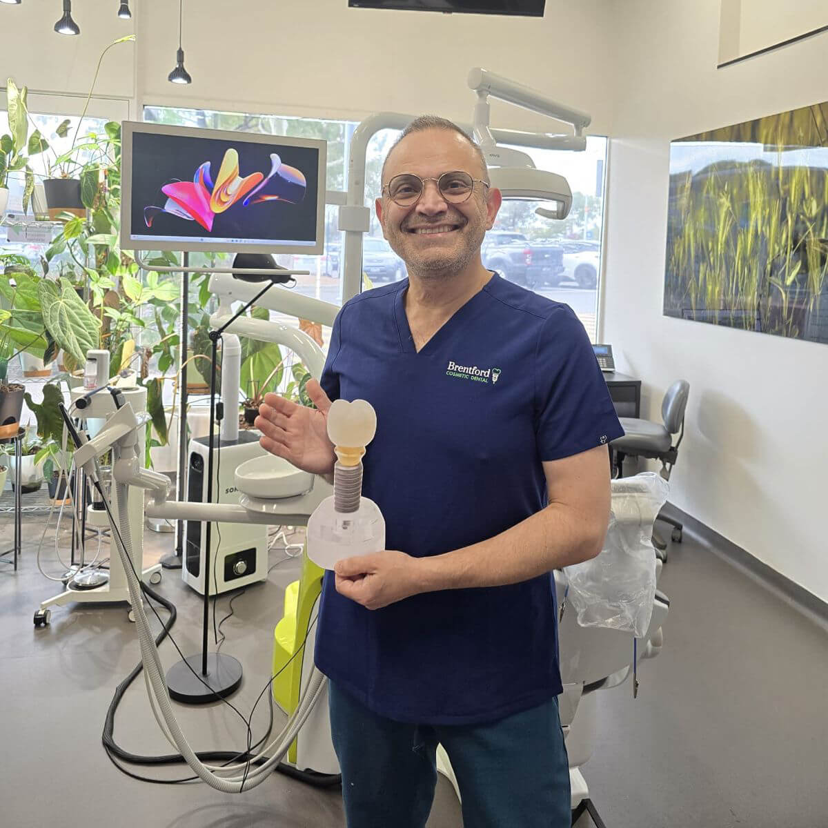 Book dental implant consultation in Forest Hill
